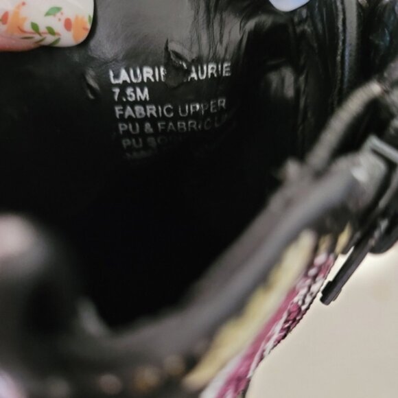 Host Pick🎉 Steve Madden Laurie Black and Red Brocade Rose Moto Boots Size 7.5 - Picture 10 of 10